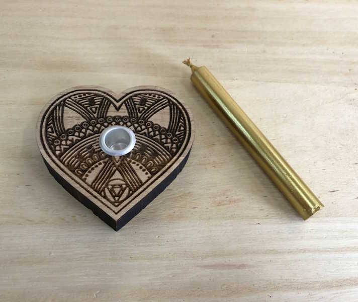 Porta velas corazón Tejina 8 cm bujía pequeña
